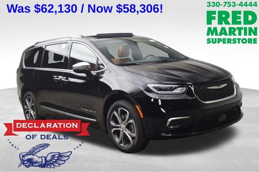 Diamond Black 2026 Chrysler Pacifica Pinnacle