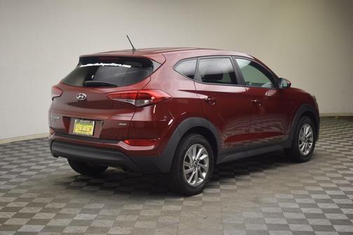 2018 Hyundai TUCSON SE