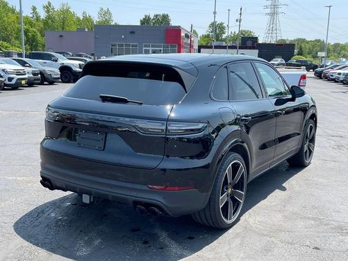 2021 Porsche Cayenne
