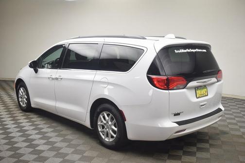 2020 Chrysler Voyager LXI