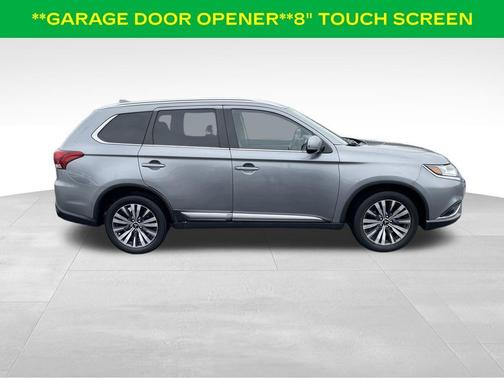 2020 Mitsubishi Outlander SE