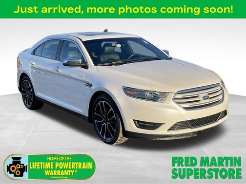 2019 Ford Taurus Limited