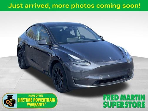 2024 Tesla Model Y Long Range