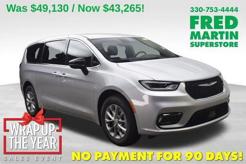 2026 Chrysler Pacifica Select