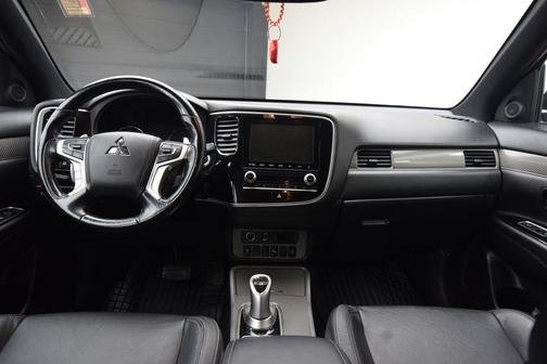 Diamond Red 2020 Mitsubishi Outlander PHEV SEL