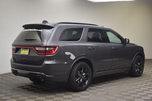Vapor Gray 2026 Dodge Durango GT Plus HEMI V8