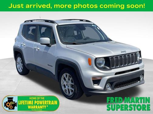 Glacier Metallic 2020 Jeep Renegade Latitude