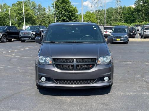2020 Dodge Grand Caravan SE