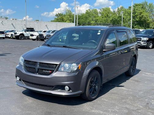 2020 Dodge Grand Caravan SE