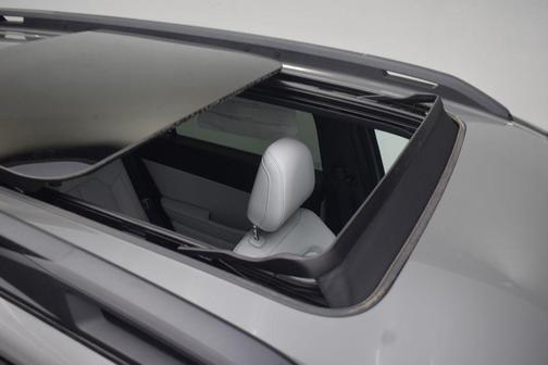 Sting Gray Clearcoat 2026 Jeep Cherokee LAREDO/LIMITED