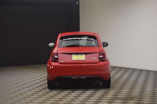 2024 FIAT 500e 