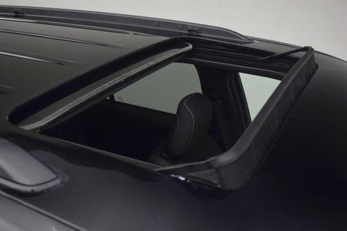 Diamond Black 2026 Jeep Grand Cherokee Laredo
