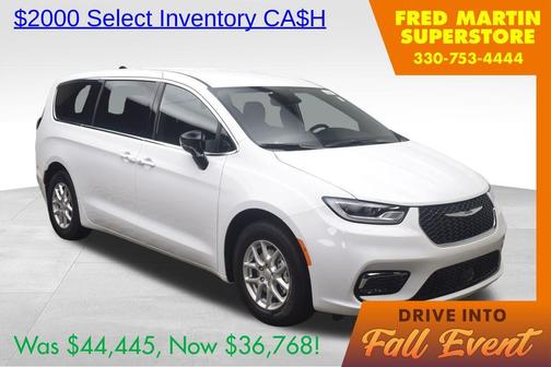 2025 Chrysler Pacifica Select