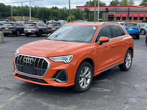 2023 Audi Q3 45 S line Premium