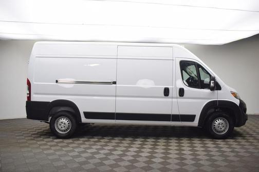 Bright White Clearcoat 2026 RAM ProMaster 2500 High Roof