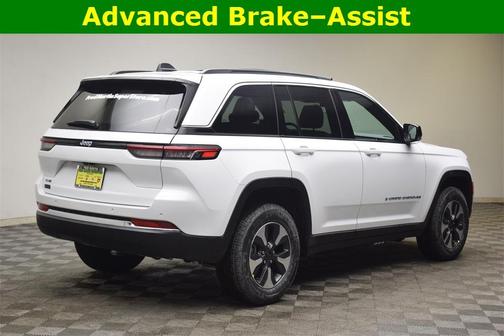 2025 Jeep Grand Cherokee 4xe Base