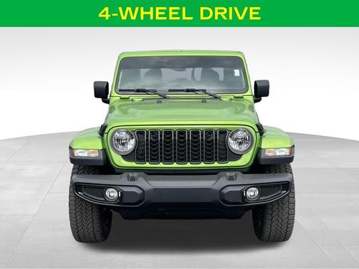 Mojito! Clearcoat 2025 Jeep Gladiator Sport