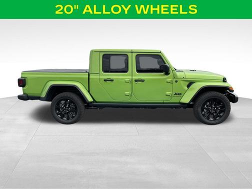 Mojito! Clearcoat 2025 Jeep Gladiator Sport