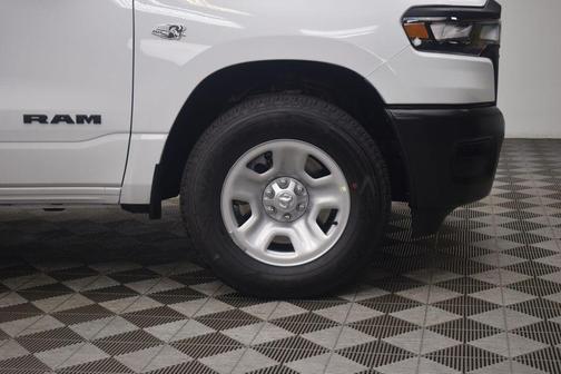 Bright White Clearcoat 2026 RAM 1500 Tradesman