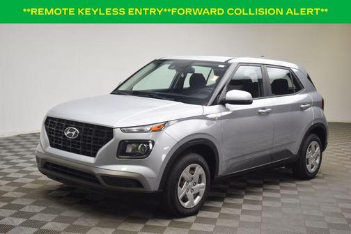 2020 Hyundai VENUE SE