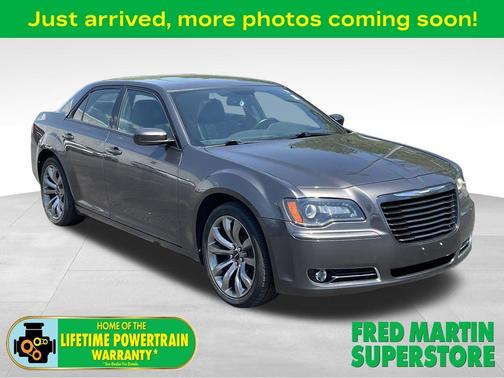 Granite Crystal Clearcoat Metallic 2014 Chrysler 300 S
