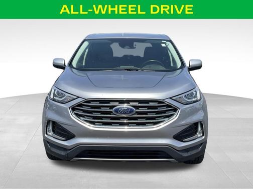 Iconic Silver Metallic 2021 Ford Edge SEL