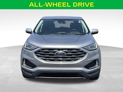 Iconic Silver Metallic 2021 Ford Edge SEL