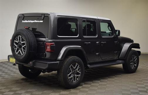 2025 Jeep Wrangler Sahara
