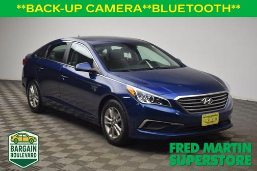 2017 Hyundai SONATA SE