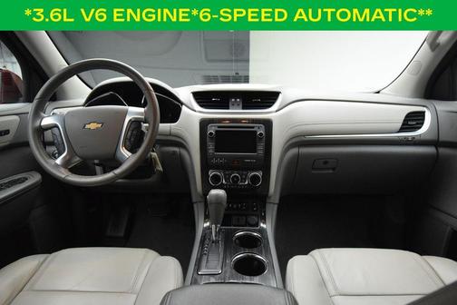 Siren Red Tintcoat 2016 Chevrolet Traverse 2LT