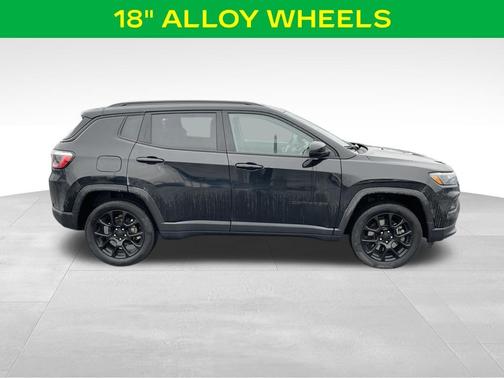 2023 Jeep Compass Altitude