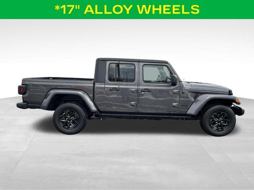 2022 Jeep Gladiator Sport