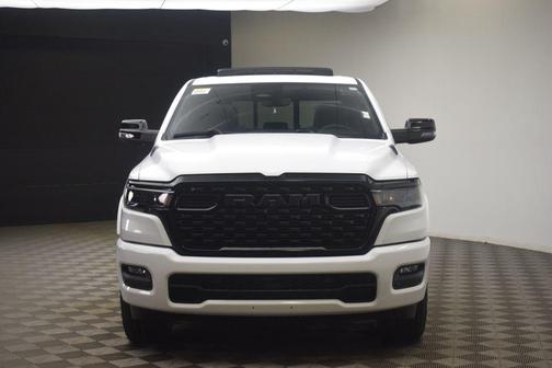 Bright White Clearcoat 2026 RAM 1500 Big Horn/Lone Star