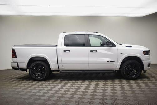 Bright White Clearcoat 2026 RAM 1500 Big Horn/Lone Star