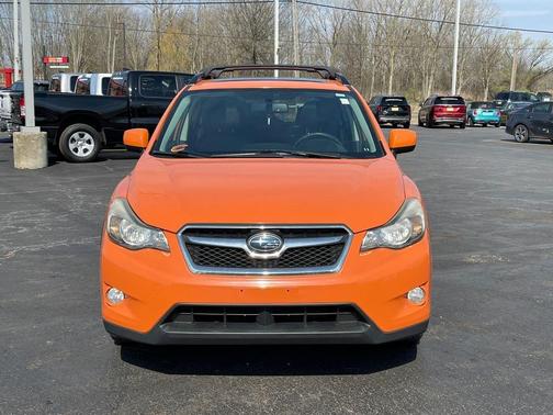 Tangerine Orange Pearl 2014 Subaru XV Crosstrek 2.0i Limited