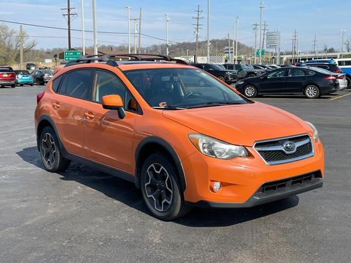 Tangerine Orange Pearl 2014 Subaru XV Crosstrek 2.0i Limited