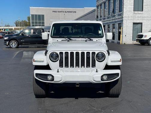 2023 Jeep Gladiator Overland