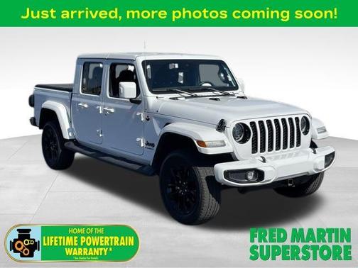 2023 Jeep Gladiator Overland