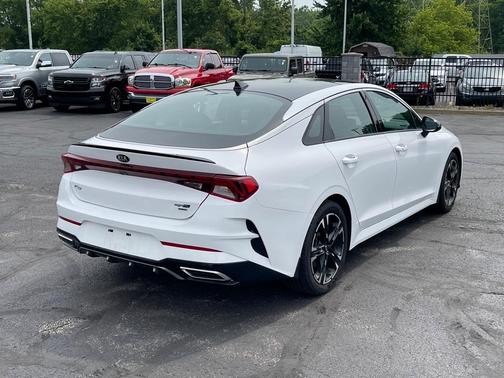 2021 Kia K5 GT-Line