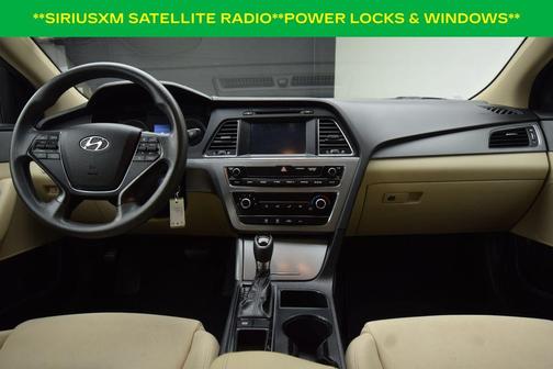 2016 Hyundai SONATA SE