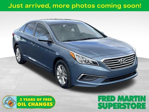 2016 Hyundai SONATA SE