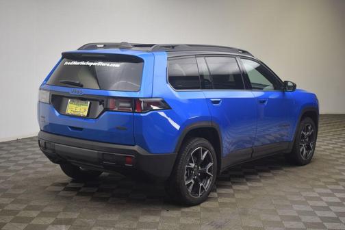 Hydro Blue Pearlcoat 2026 Jeep Cherokee Overland