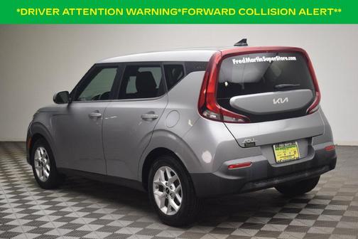 Steel Gray 2022 Kia Soul LX