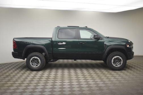 Serrano Red 2026 RAM 1500 RHO