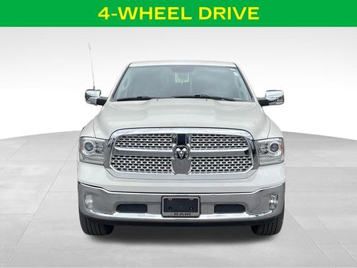 Pearl White 2017 RAM 1500 Laramie
