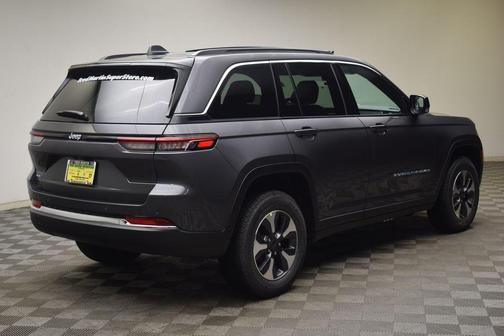 2025 Jeep Grand Cherokee 4xe Base