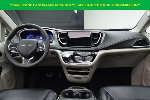 2023 Chrysler Pacifica Touring-L