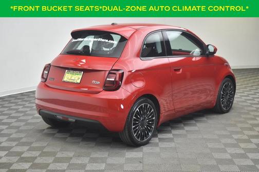Red 2024 FIAT 500e