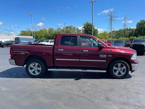 Delmonico Red Pearlcoat 2016 RAM 1500 Big Horn
