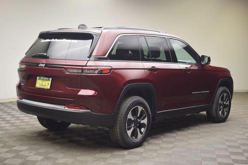 2025 Jeep Grand Cherokee 4xe Base